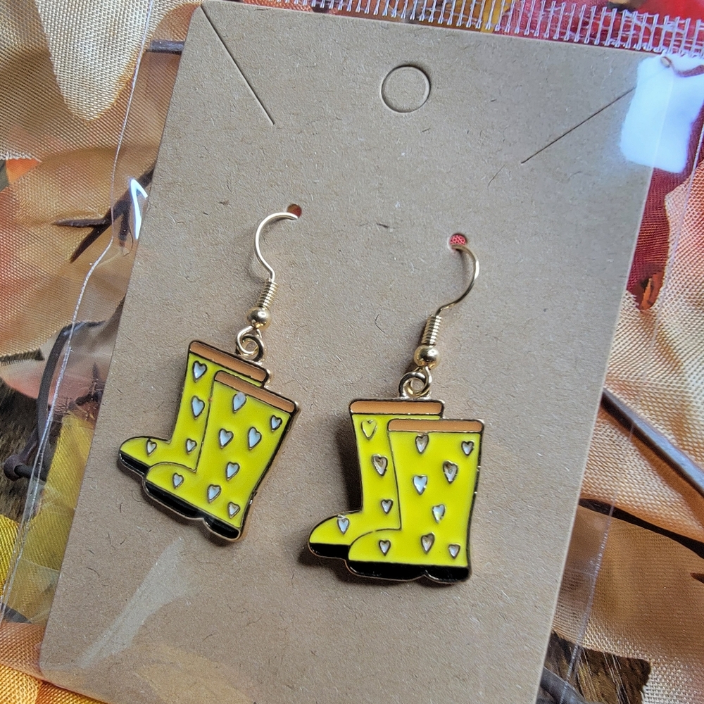 🍁8 Final!! Yellow Boots Earrings